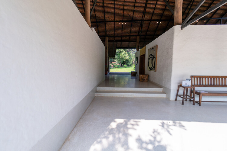  Araksa Tea House / Simple Architecture - Interior Photography, Bench