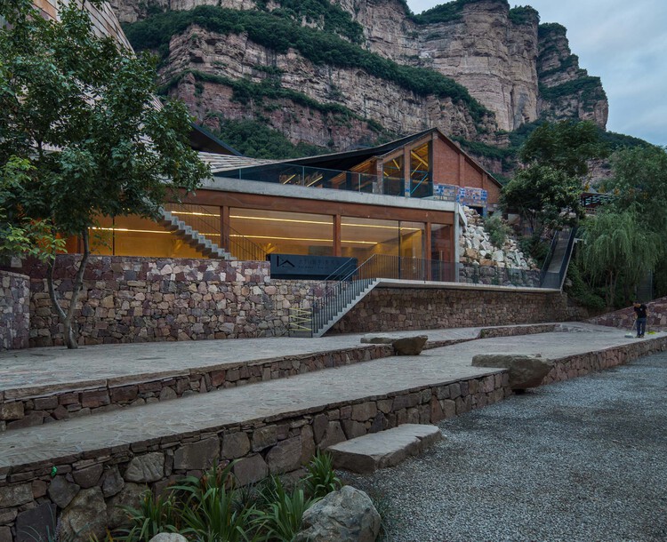 Taihang Xinyu Art Museum / Wang Chong Studio - Exterior Photography, Stairs, Facade